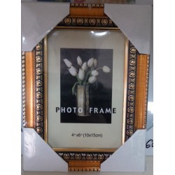 Рамка 028 для фото 10х15 см. золот. орнамент - 1600/7